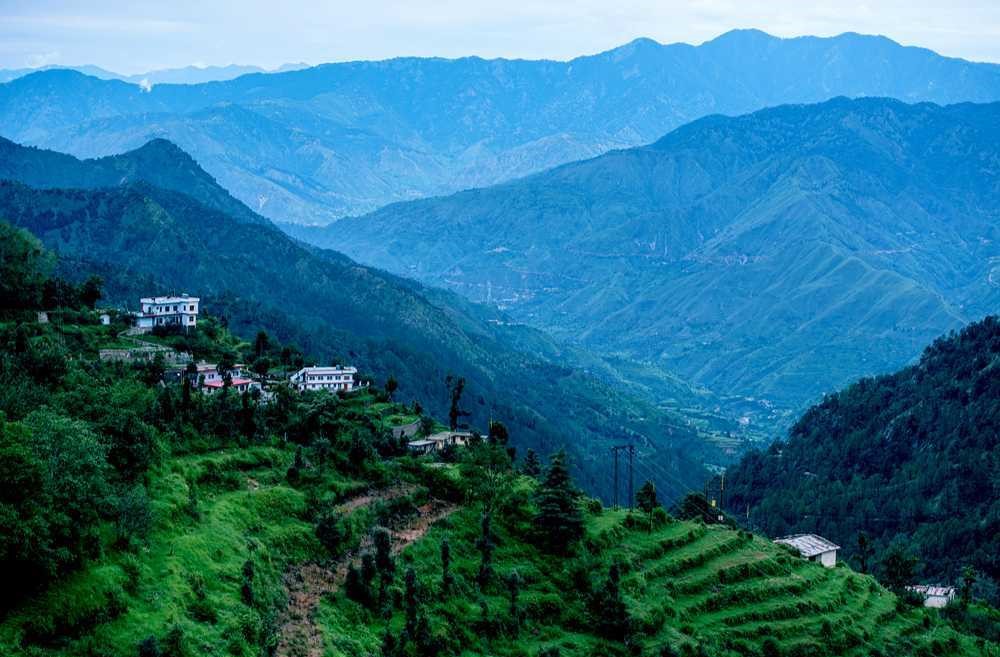 Dehradun to Dhanaulti taxi